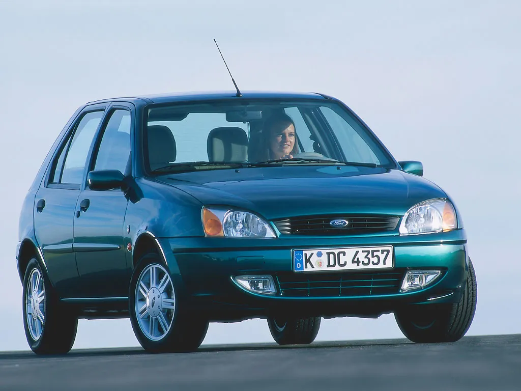 Ford Fiesta 1.25 1999 photo - 11