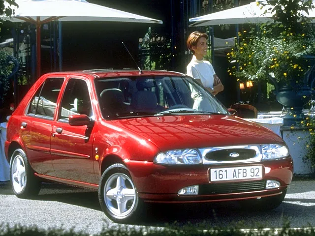 Ford Fiesta 1.4i 1996 photo - 6