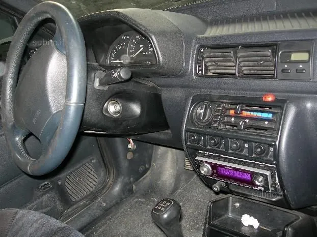 Ford Fiesta 1.6i 1994 photo - 7