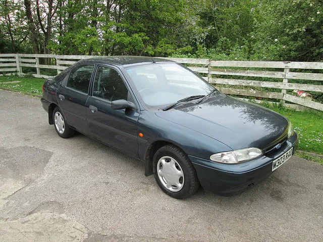 Ford Mondeo 1.6 1994 photo - 2
