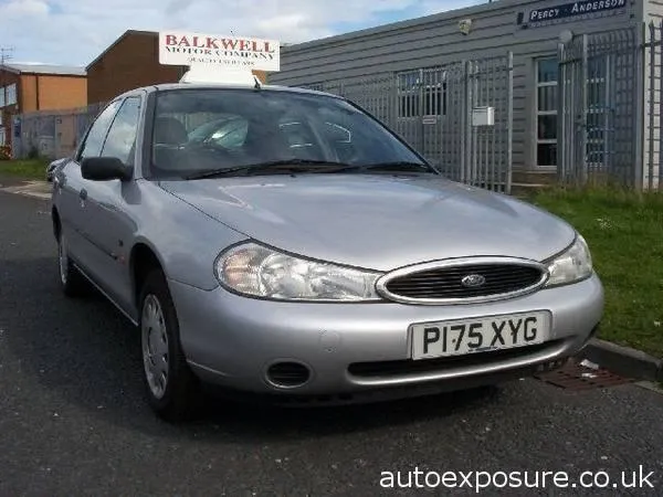 Ford Mondeo 1.6 1996 photo - 11