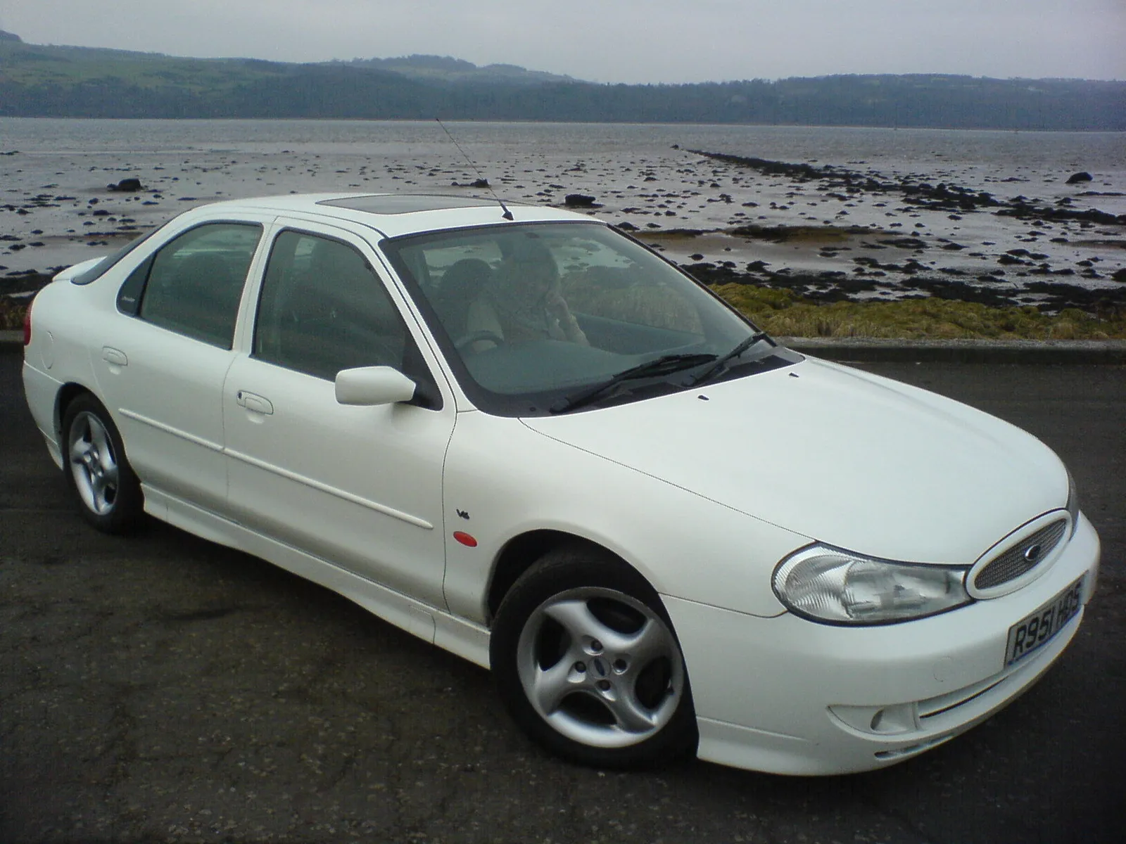 Ford Mondeo 1.6 1997 photo - 7