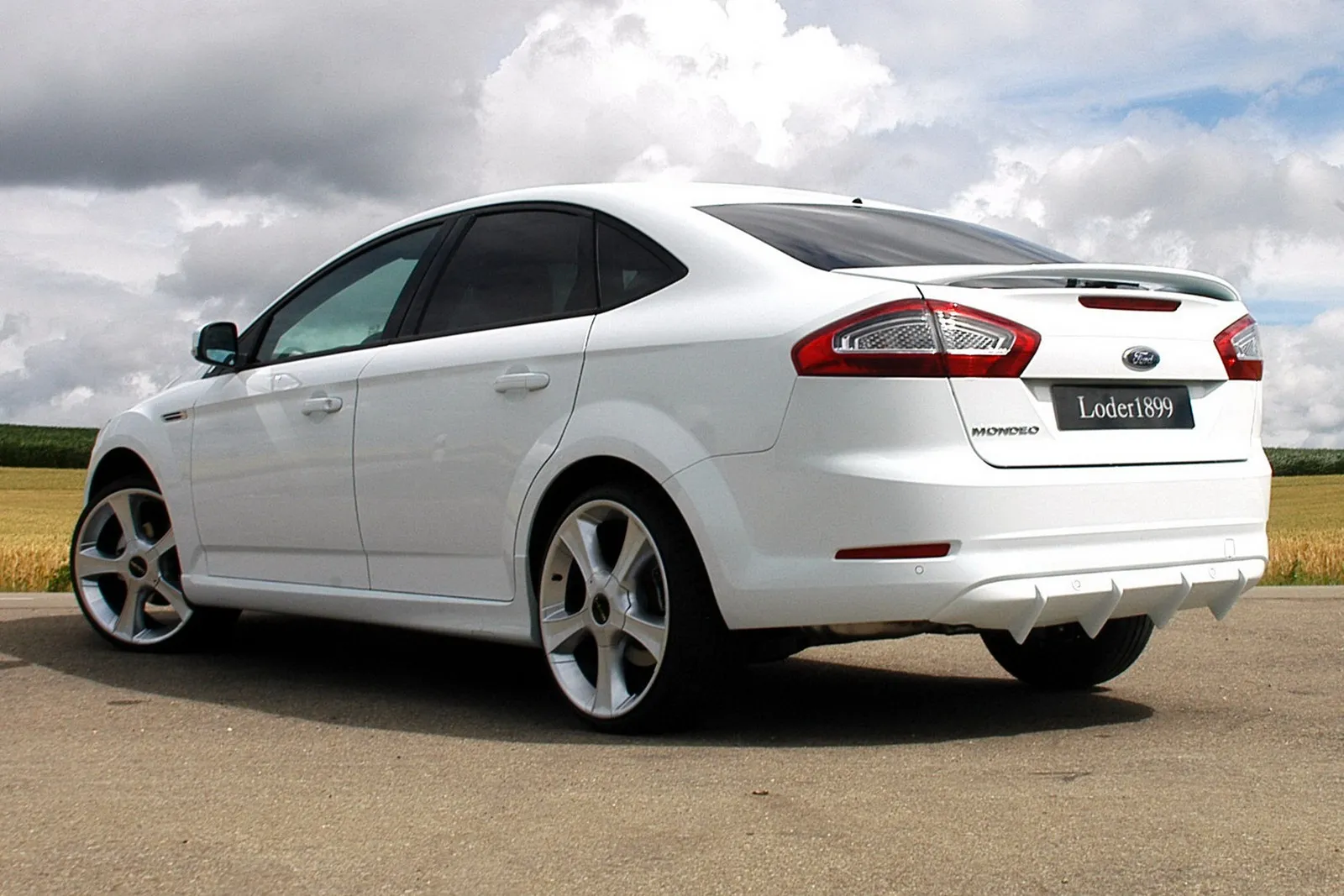 Ford Mondeo 1.6 2012 photo - 7