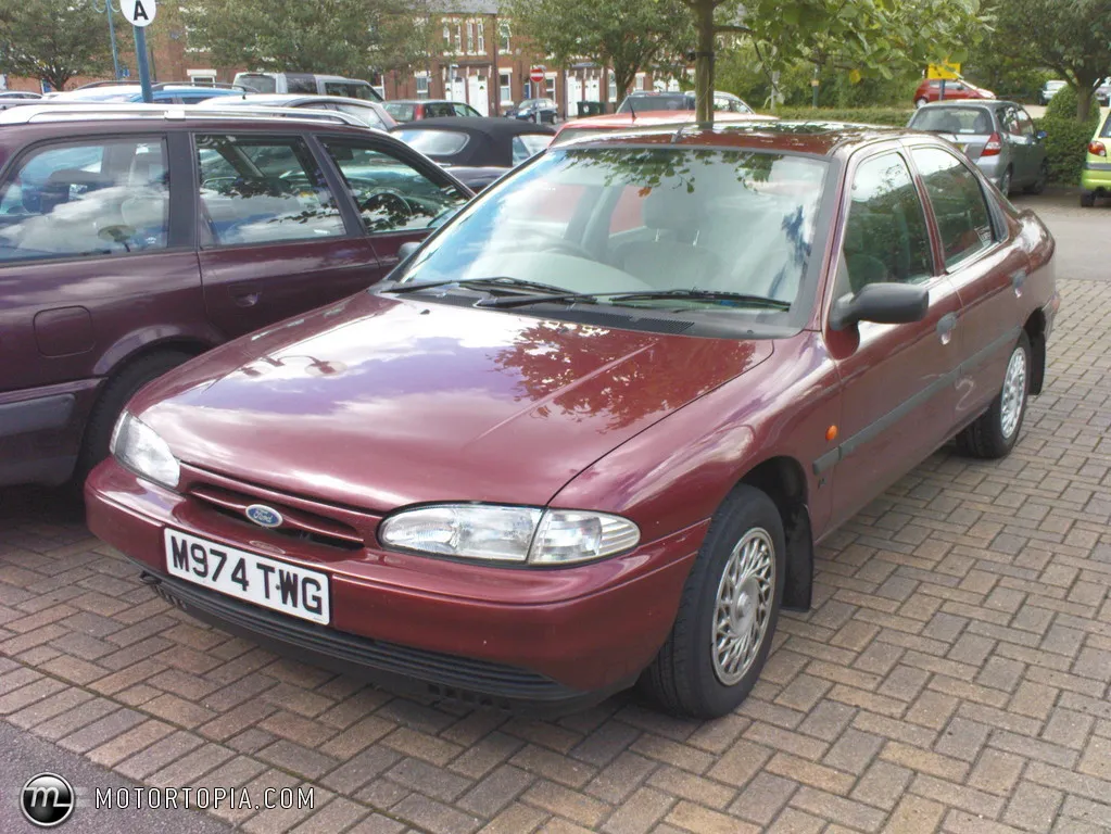 Ford Mondeo 1.8 1995 photo - 1