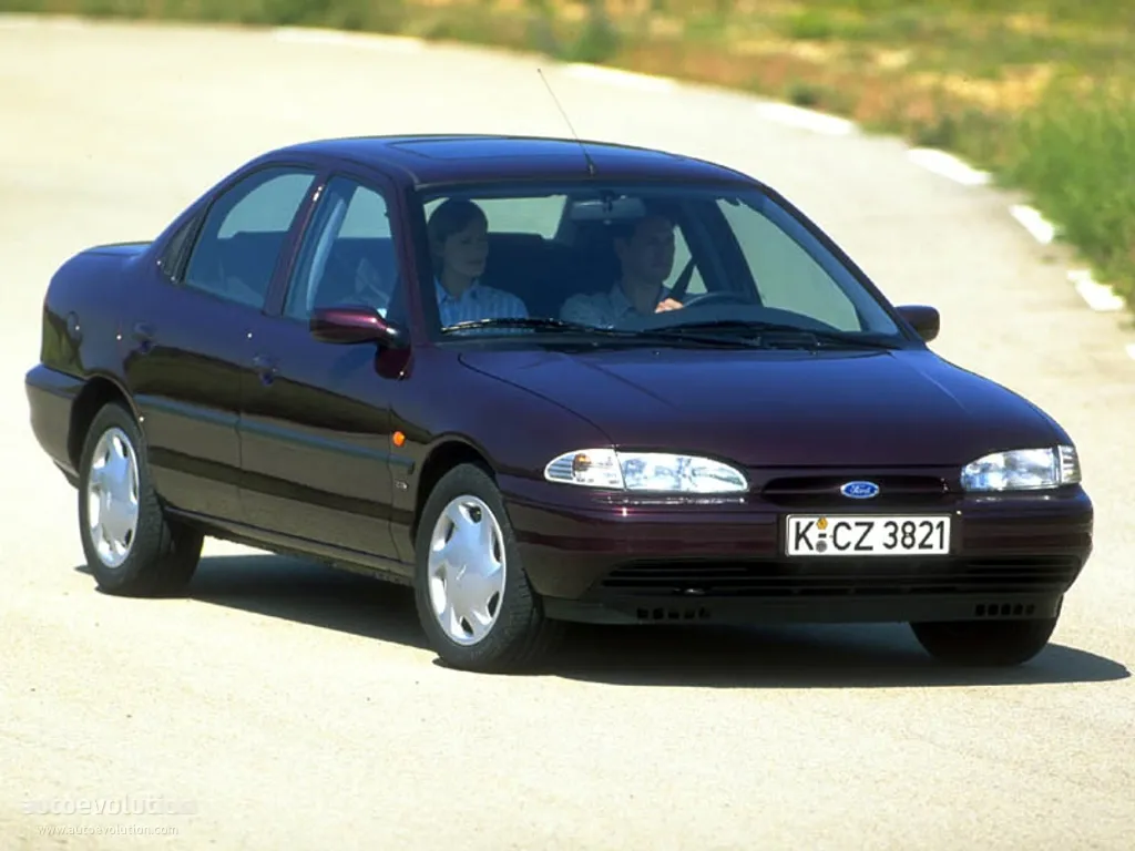 Ford Mondeo 1.8 1996 photo - 1