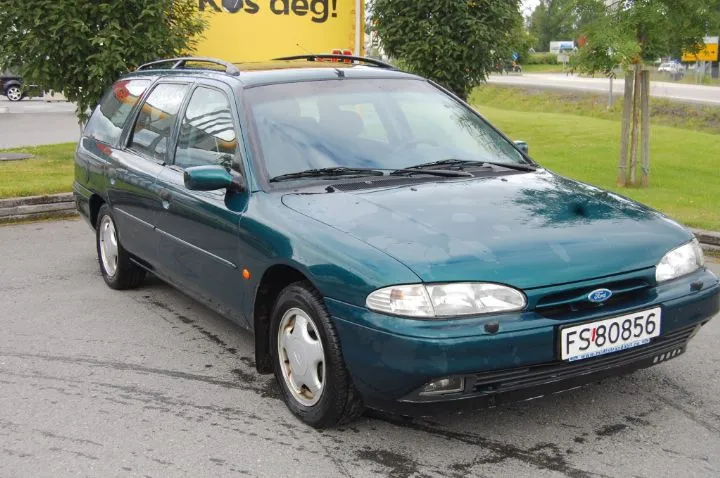 Ford Mondeo 1.8 1996 photo - 6