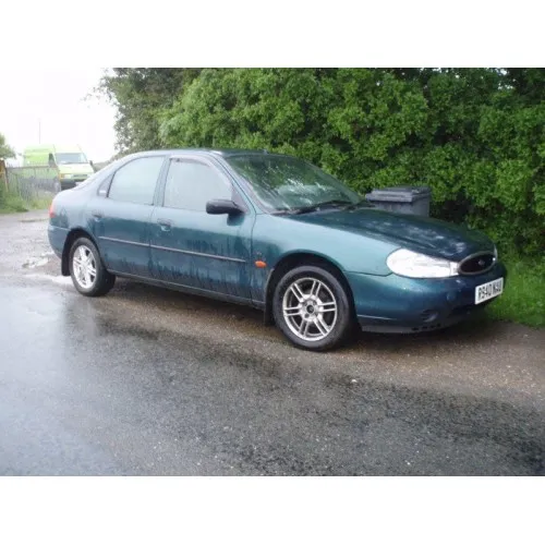 Ford Mondeo 1.8 1997 photo - 3