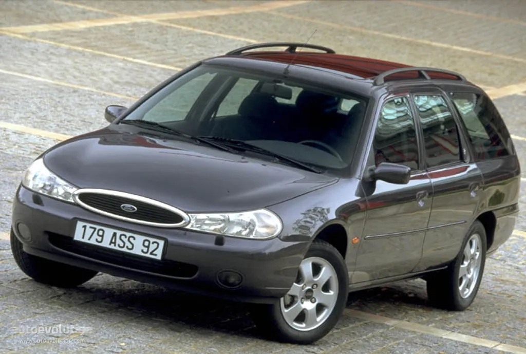 Ford Mondeo 1.8 2000 photo - 8