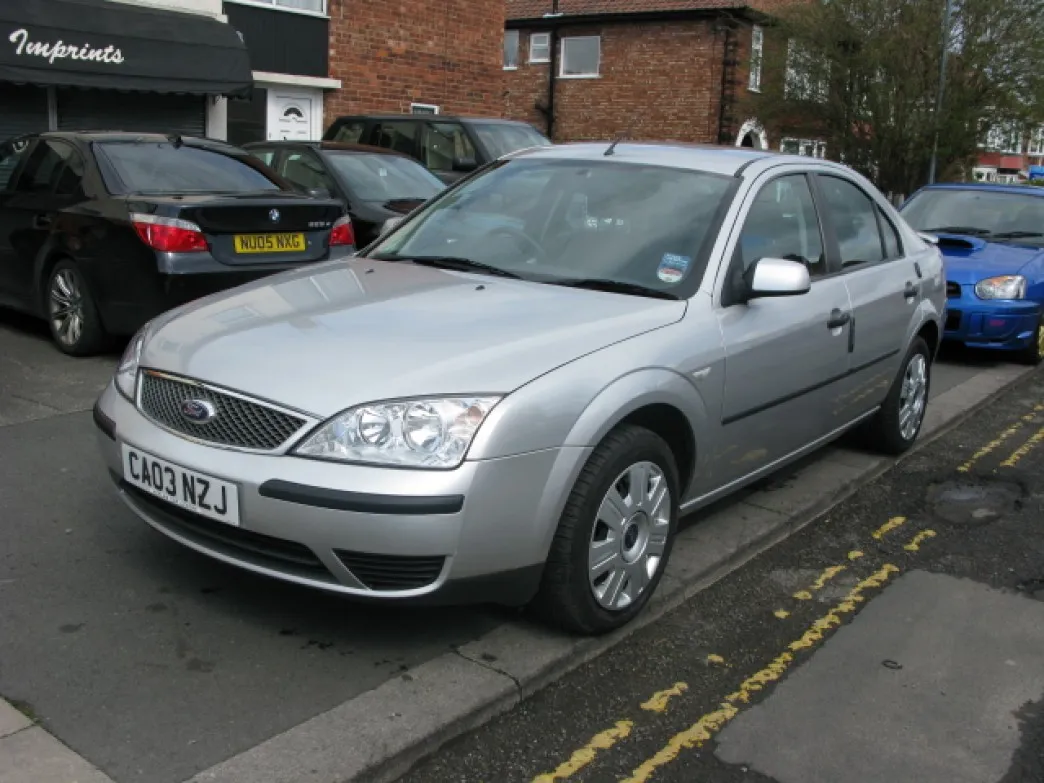 Ford Mondeo 1.8 2003 photo - 3