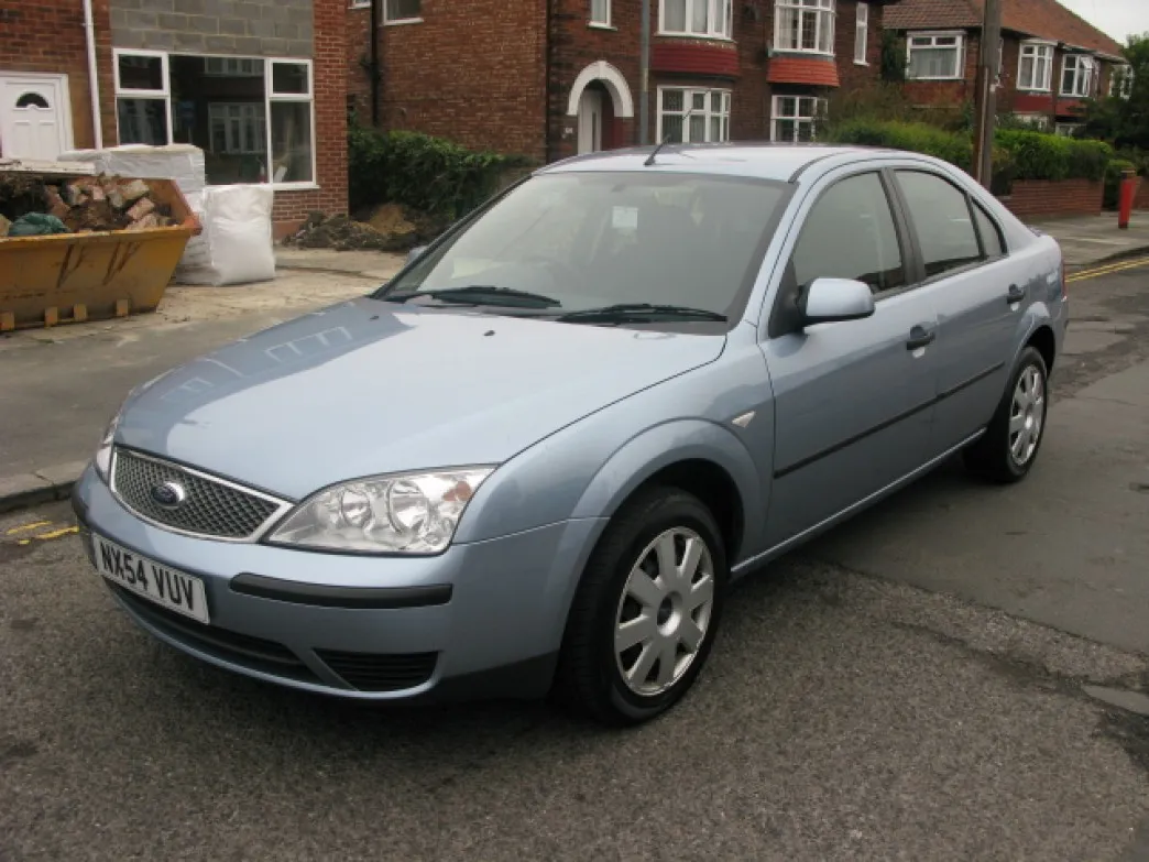 Ford Mondeo 1.8 2004 photo - 4