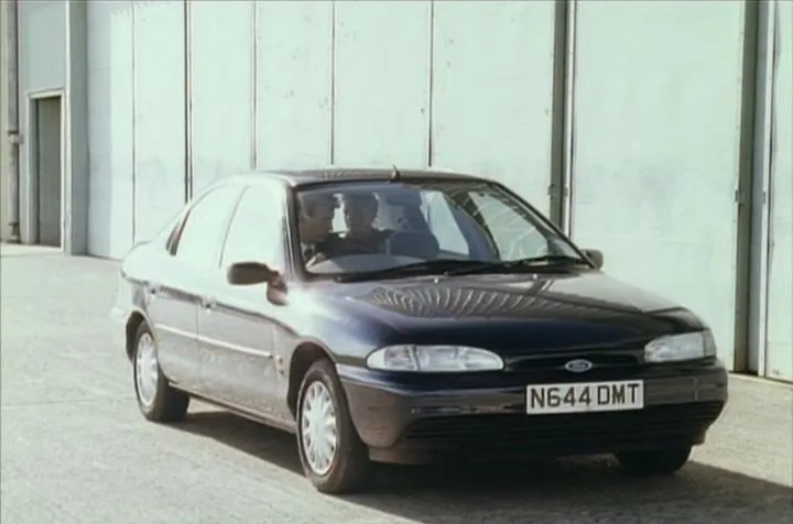 Ford Mondeo 2.0 1996 photo - 1