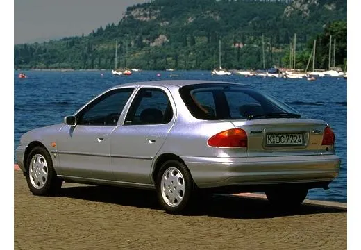 Ford Mondeo 2.0 1996 photo - 5