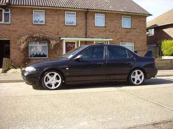 Ford Mondeo 2.0 1996 photo - 6