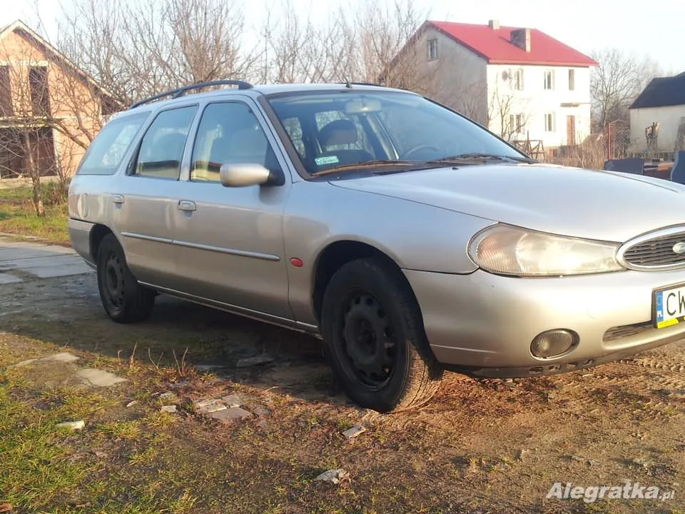 Ford Mondeo 2.0 1998 photo - 12