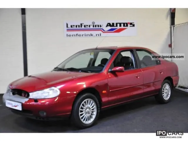 Ford Mondeo 2.0 2000 photo - 11