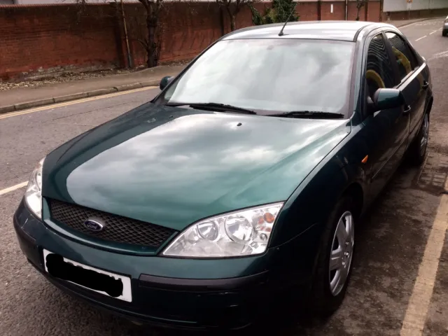 Ford Mondeo 2.0 2002 photo - 2