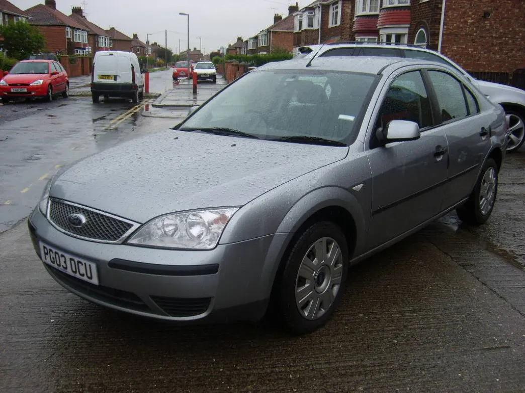 Ford Mondeo 2.0 2003 photo - 1