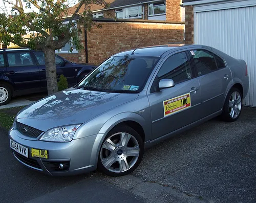 Ford Mondeo 2.0 2004 photo - 11