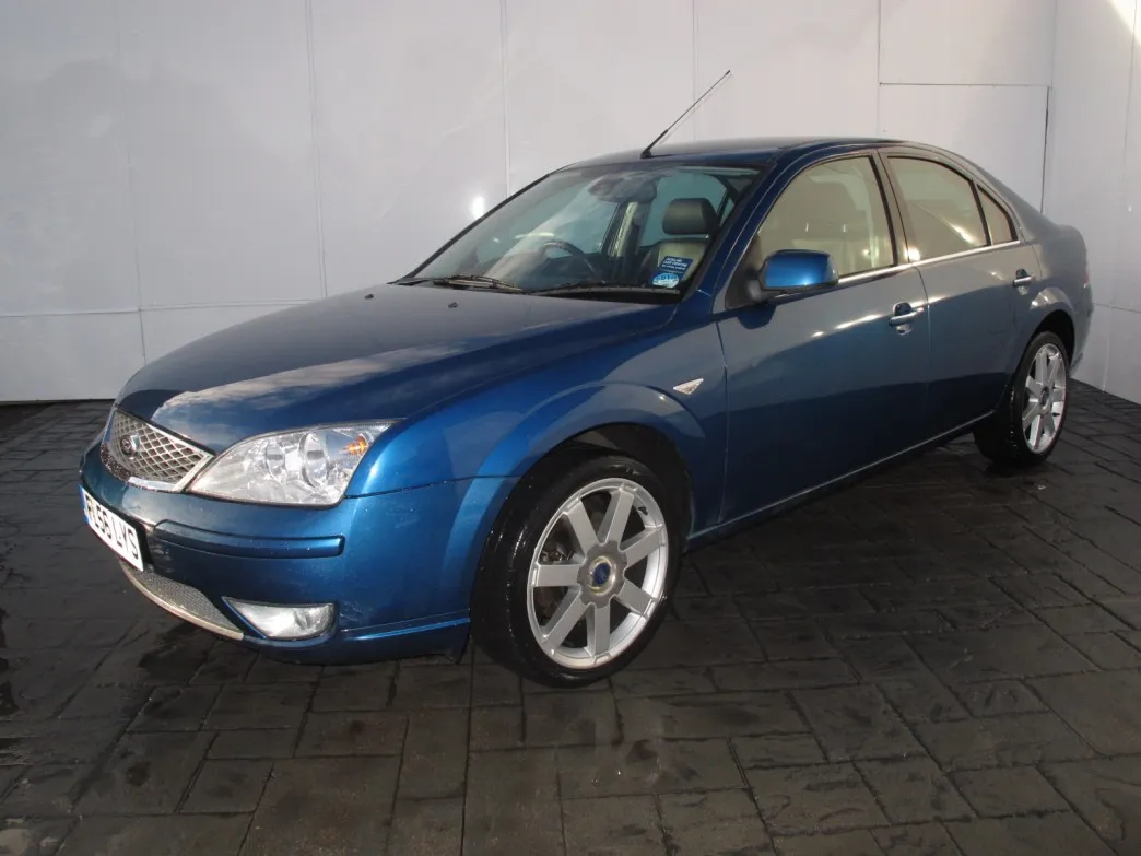 Ford Mondeo 2.0 2006 photo - 10
