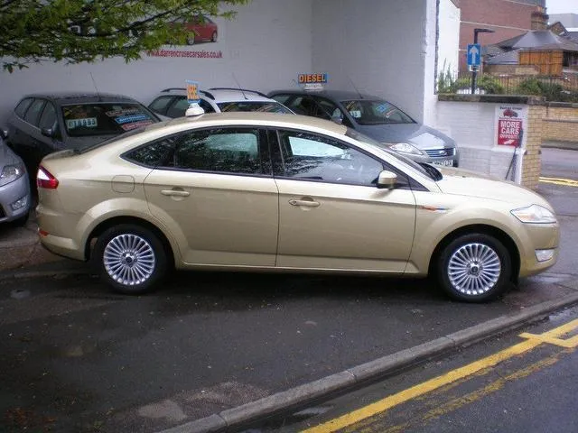 Ford Mondeo 2.0 2008 photo - 12