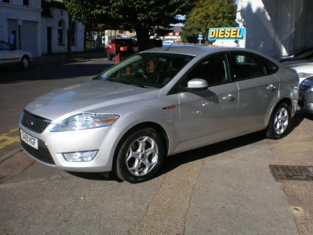 Ford Mondeo 2.0 2009 photo - 10