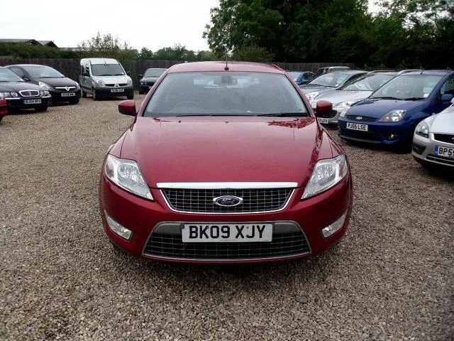 Ford Mondeo 2.0 2009 photo - 9