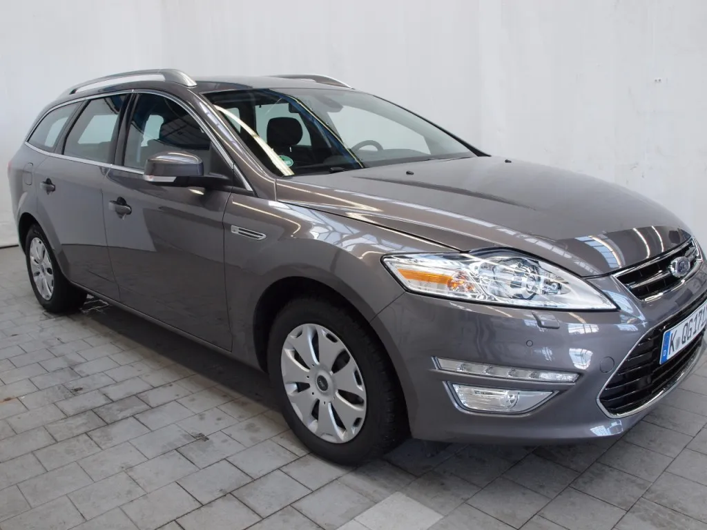 Ford Mondeo 2.0 2010 photo - 12