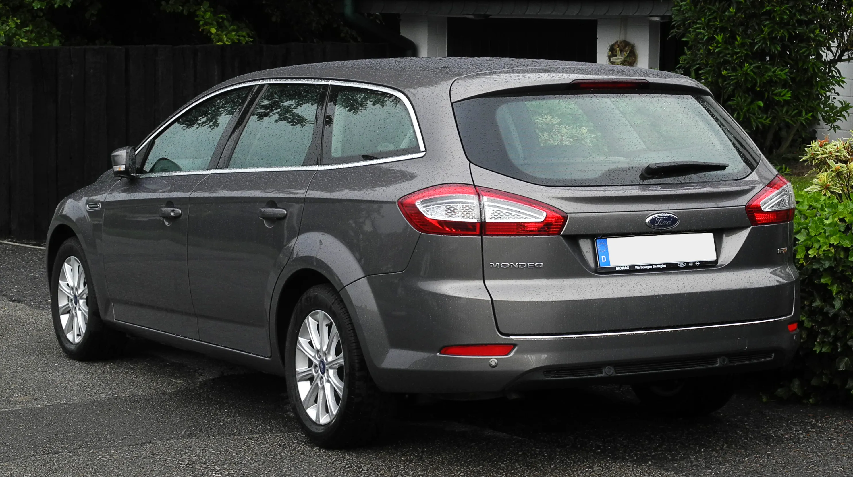 Ford Mondeo 2.0 2011 photo - 5