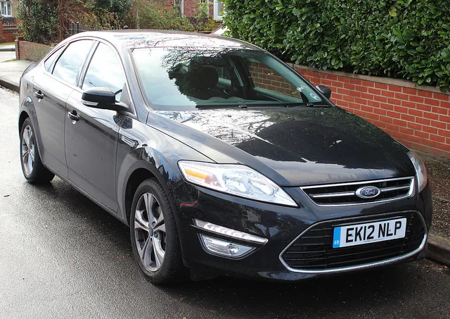 Ford Mondeo 2.0 2012 photo - 1