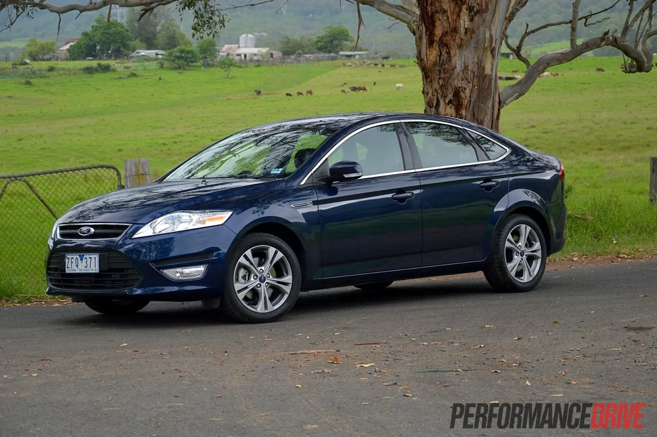Ford Mondeo 2.0 2013 photo - 6