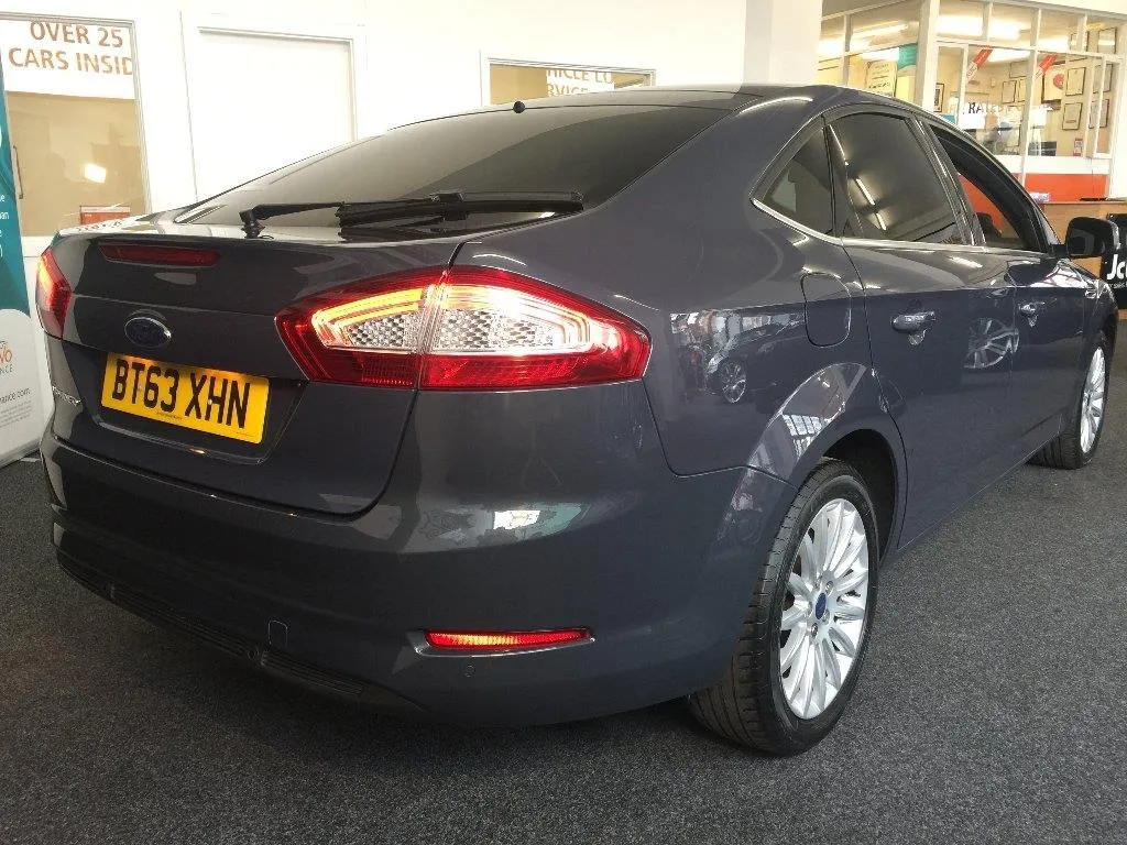 Ford Mondeo 2.0 2014 photo - 12