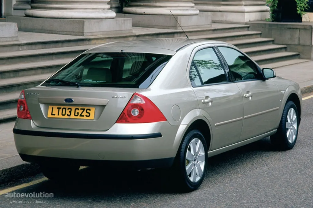 Ford Mondeo 2.2 2003 photo - 10
