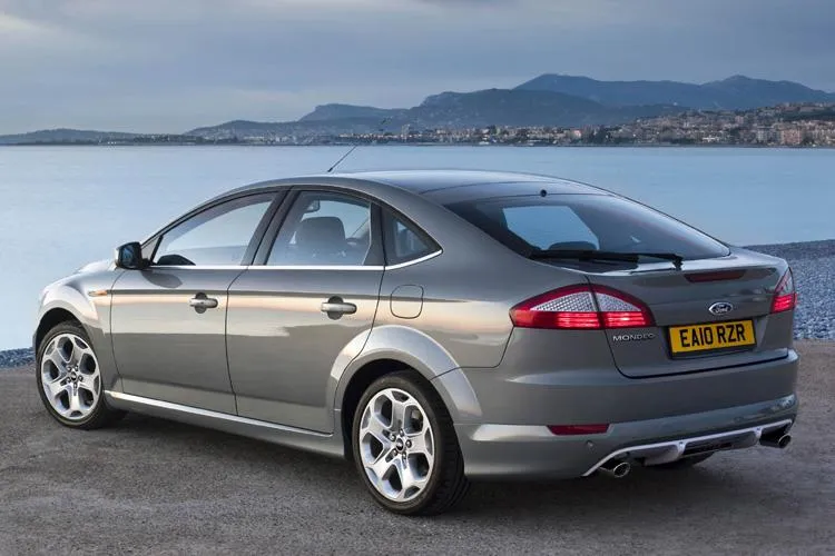 Ford Mondeo 2.2 2010 photo - 2