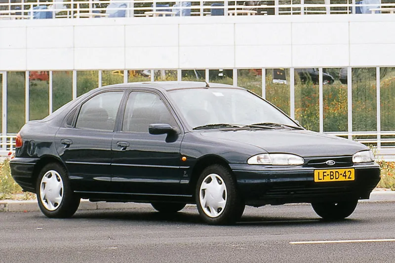 Ford Mondeo 2.5 1994 photo - 2