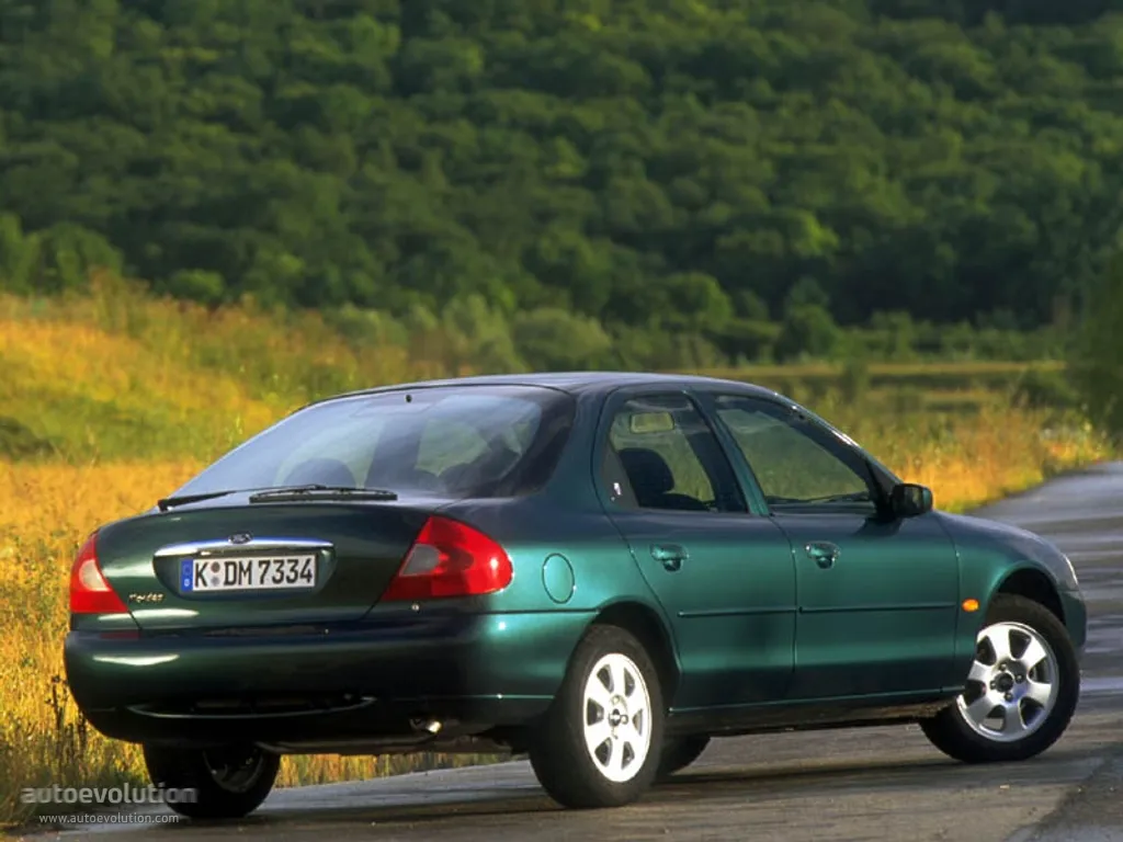 Ford Mondeo 2.5 1996 photo - 7