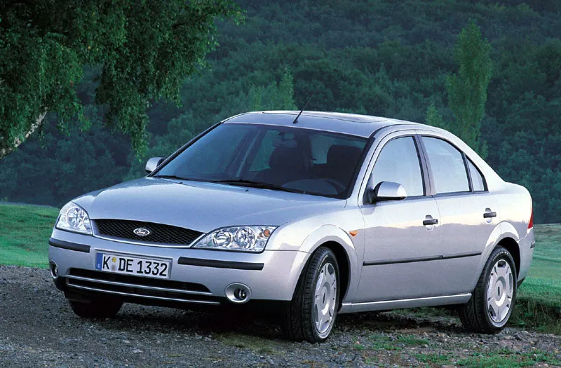 Ford Mondeo 2.5 2002 photo - 1