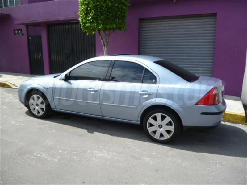 Ford Mondeo 2.5 2004 photo - 6