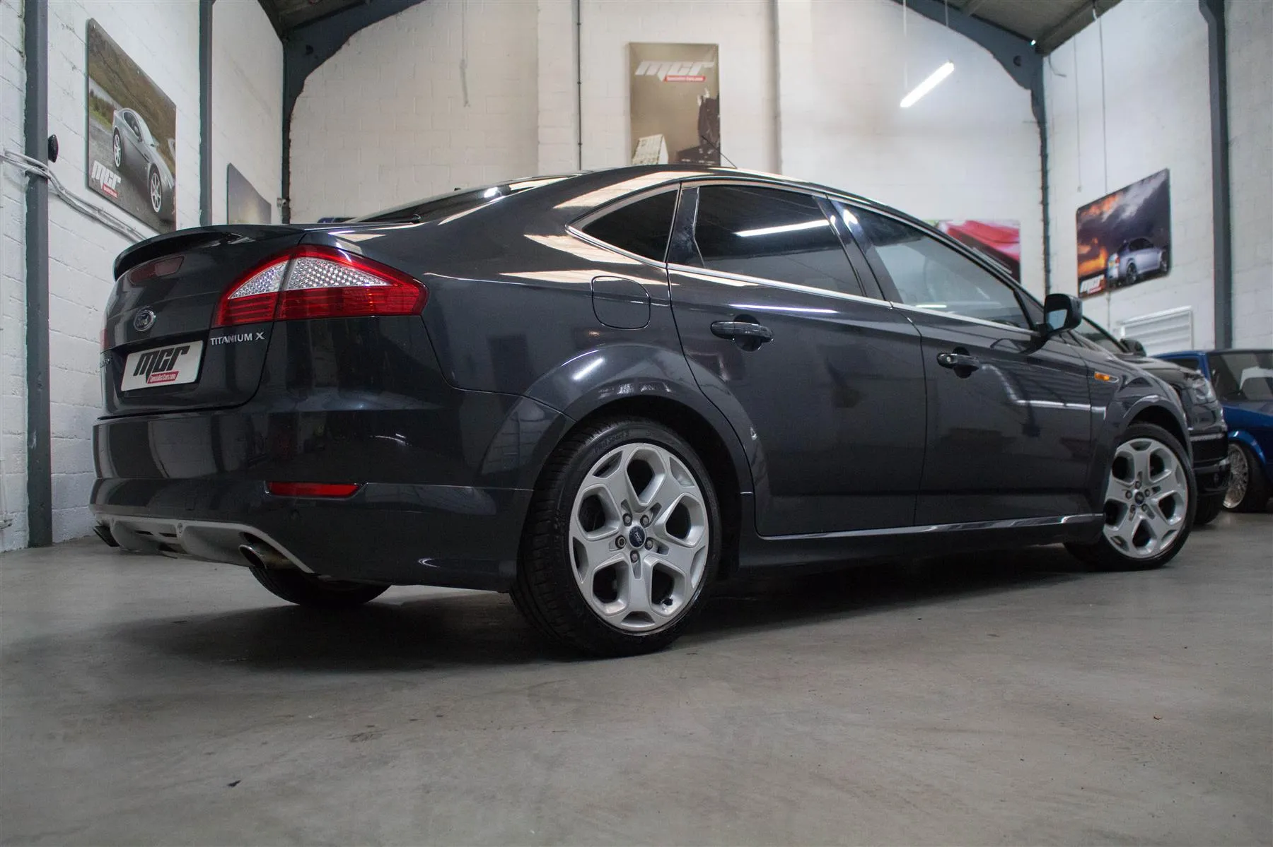 Ford Mondeo 2.5T 2010 photo - 10