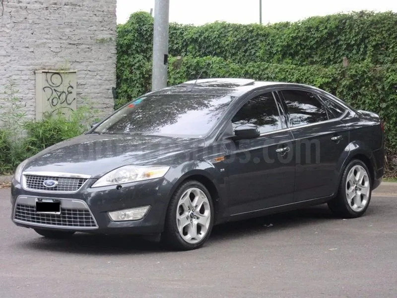 Ford Mondeo 2.5T 2010 photo - 8