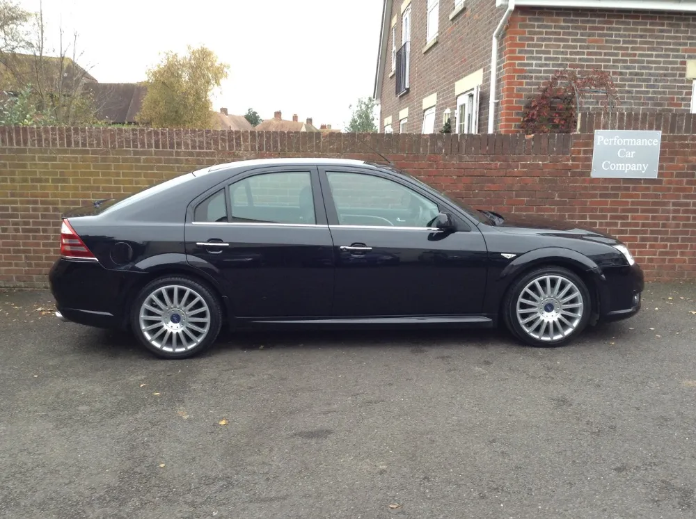 Ford Mondeo 3.0 2006 photo - 10