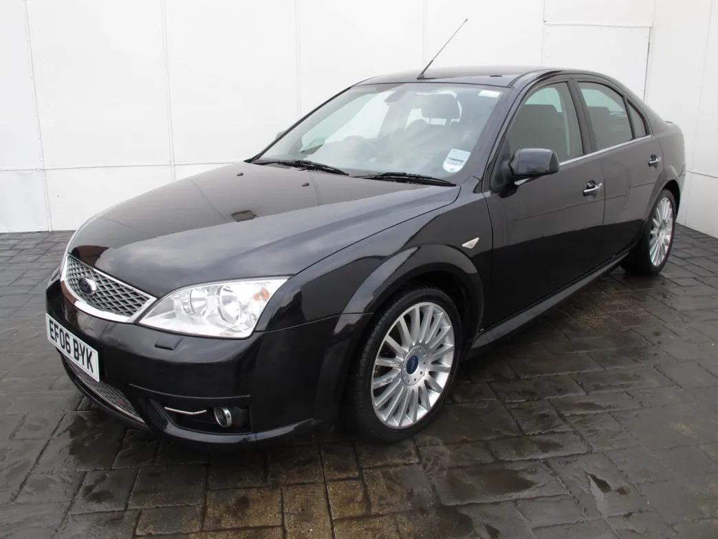 Ford Mondeo 3.0 2006 photo - 3