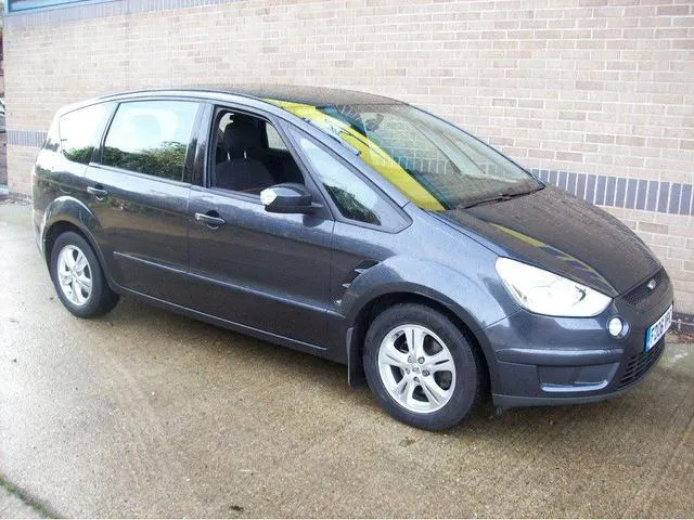 Ford S-Max 1.8 2006 photo - 1
