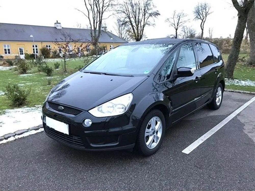 Ford S-Max 2.0 2009 photo - 8