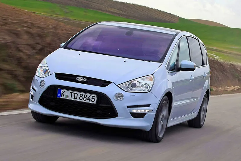 Ford S-Max 2.0 2010 photo - 4