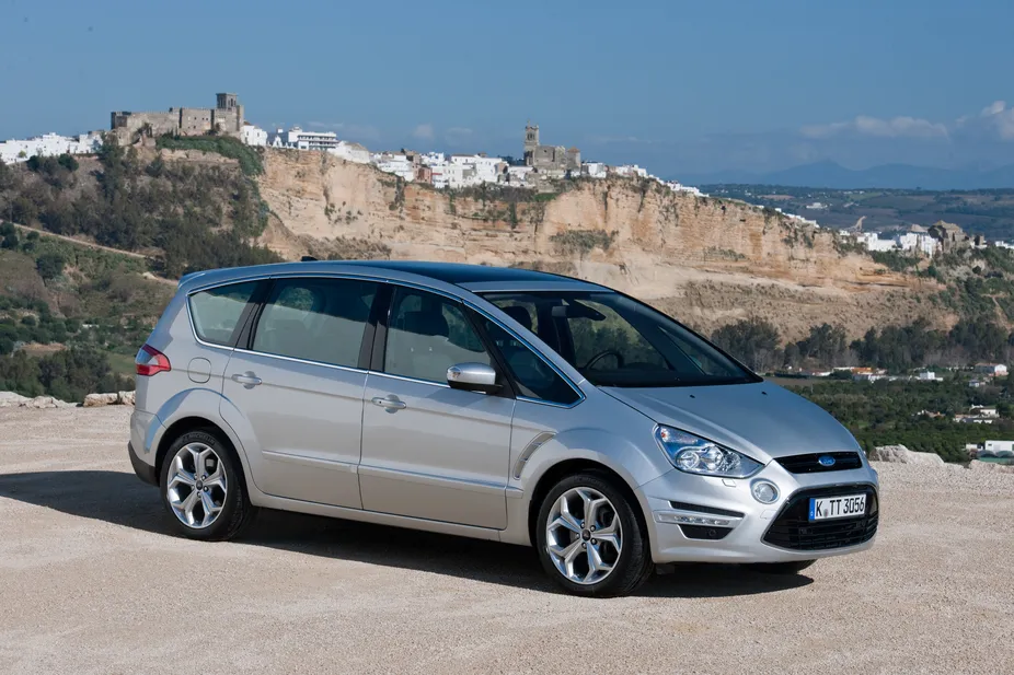 Ford S-Max 2.2 2011 photo - 1
