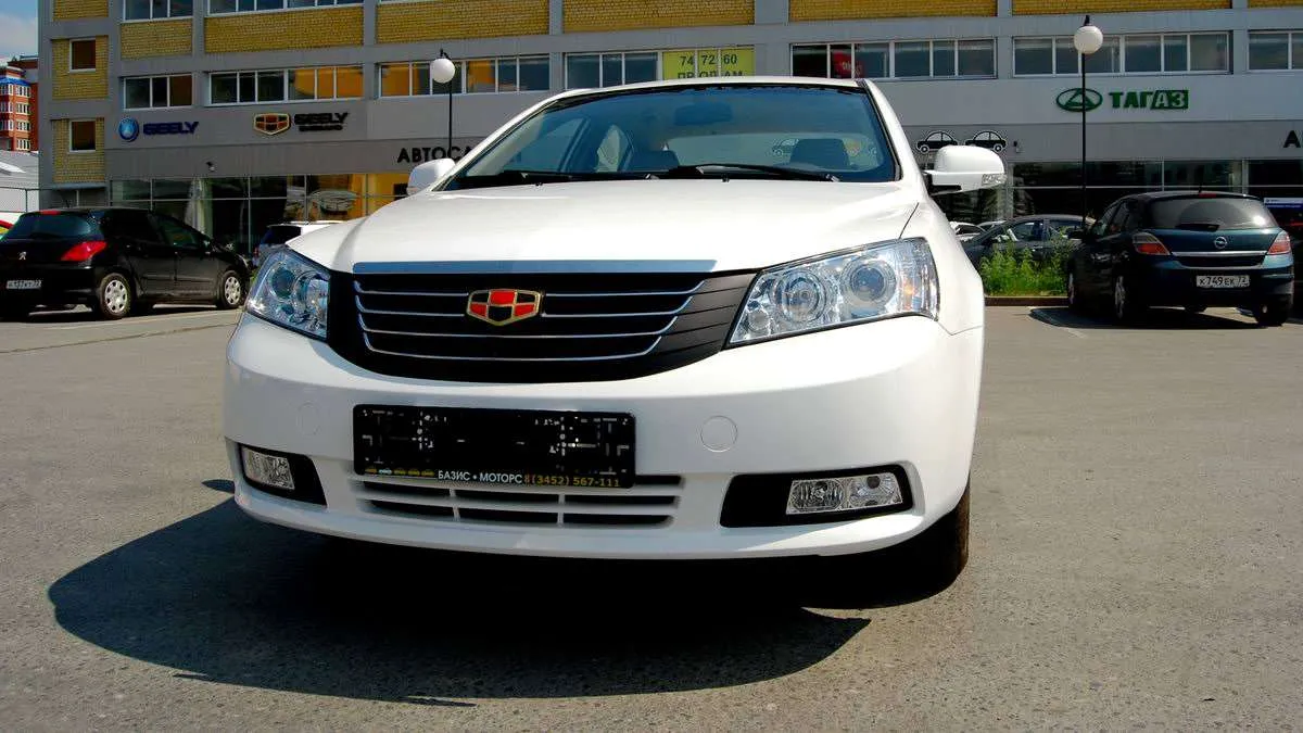 Geely Emgrand 1.8 2012 photo - 10