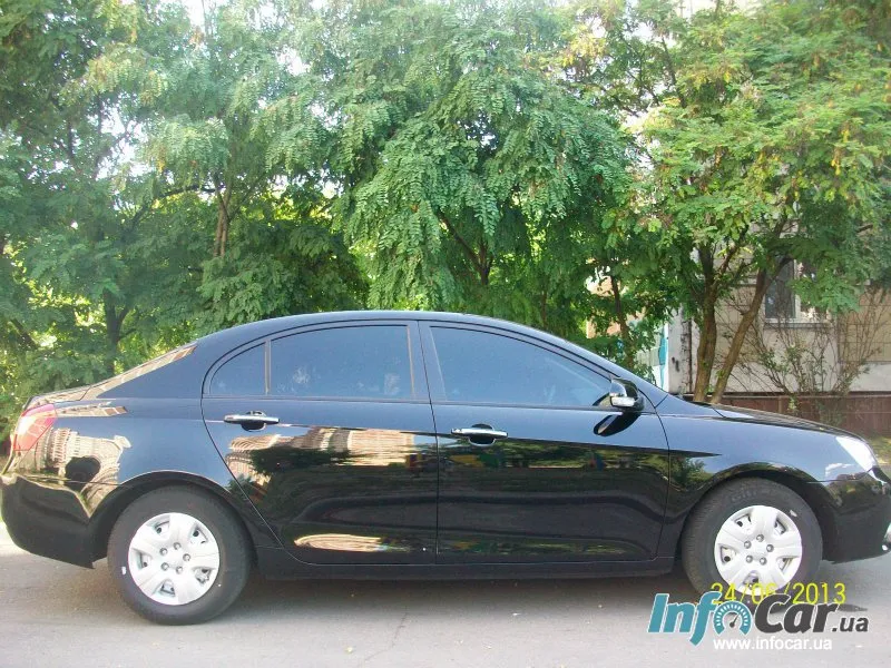 Geely Emgrand 1.8 2012 photo - 3