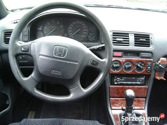 Honda Accord 1.8 1997 photo - 11
