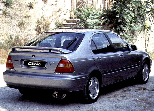 Honda Civic 1.5 1995 photo - 9
