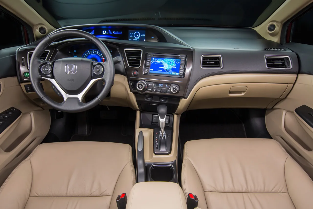 Honda Civic 1.5 2013 photo - 8